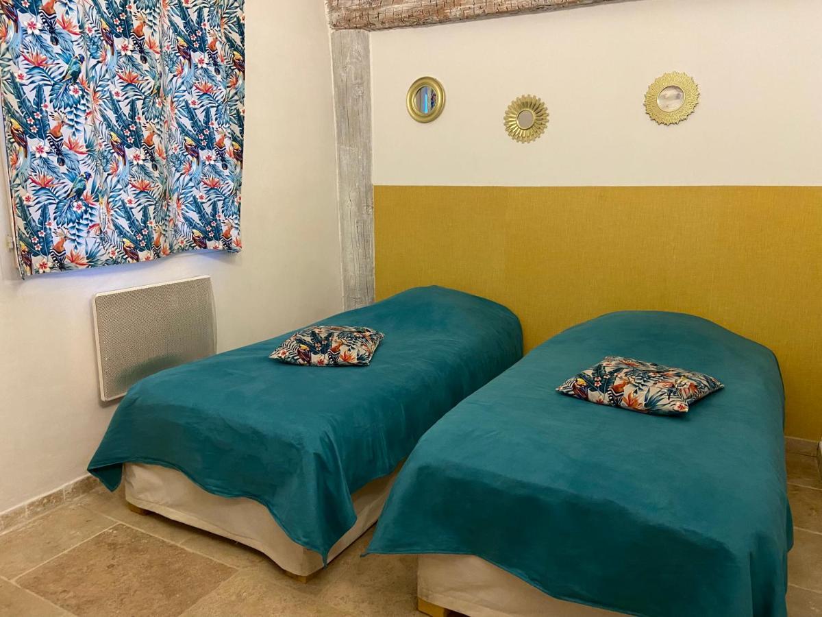 Mazet En Camargue Villa Arles Bagian luar foto